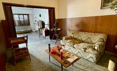 Casa en venta en Lanus Oeste