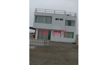 Se Vende Casa En La Playa Rivera Del Mar