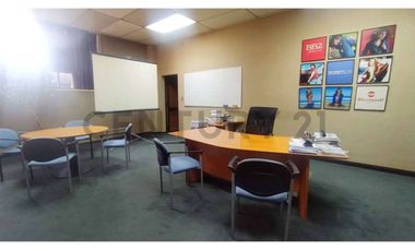 ARRIENDO EDIFICIO COMERCIAL INDEPENDENCIA