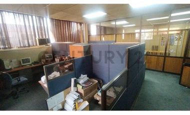 ARRIENDO EDIFICIO COMERCIAL INDEPENDENCIA