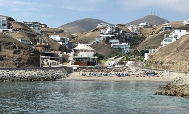 MARAVILLOSA CASA DE PLAYA EN VENTA, PLAYA POSEIDÓN, PUCUSANA