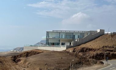 MARAVILLOSA CASA DE PLAYA EN VENTA, PLAYA POSEIDÓN, PUCUSANA