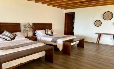 CASA EN VENTA CON VISTA PANORAMICA