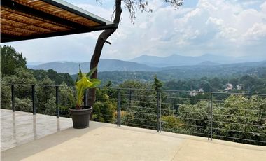 CASA EN VENTA CON VISTA PANORAMICA