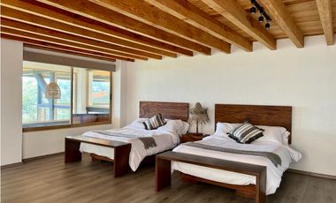 CASA EN VENTA CON VISTA PANORAMICA
