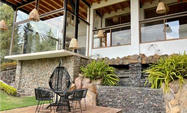 CASA EN VENTA CON VISTA PANORAMICA