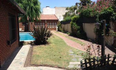 SE VENDE CHALET HERMOSO ZONA PARQUE - PLAYA
