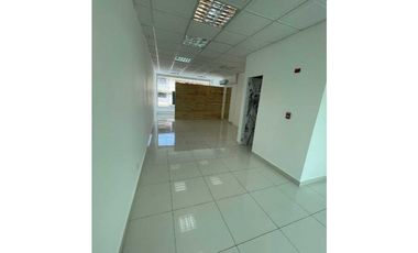 ALQUILER LOCAL LEVEL PLAZA 50 M2
