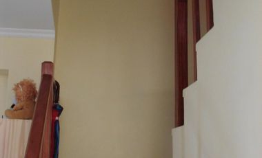 Dúplex en Munro. Muy buena ubicación