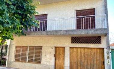 Casa para 2 Familias en venta en Wilde