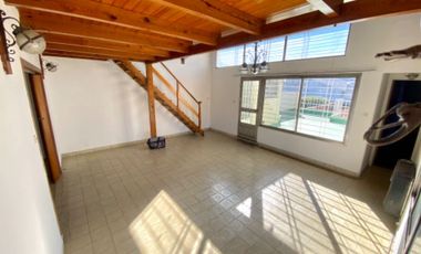 Casa para 2 Familias en venta en Wilde