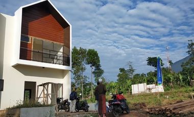 VILLA DEKAT CIPANAS PUNCAK CIANJUR HARGA CUMA 400 JUTAAN