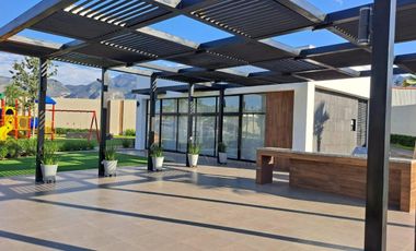 Casa en venta al oriente Fracc. Cantabria Residencial  Modelo Corella 3