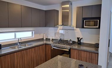 Casa en venta al oriente Fracc. Cantabria Residencial  Modelo Corella 3