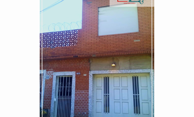 CASA EN WILDE - AVELLANEDA VENTA OPORTUNIDAD