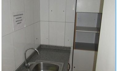 METRO LOS LEONES / LYON