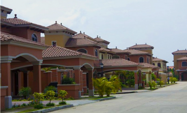 Se vende casa en Costa Sur, Ph El Doral