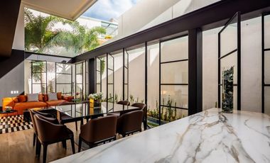 Pier 57 Unit 108