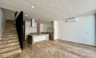 Townhouse en Dzitya, 3 recamaras, 173m2 de construccion