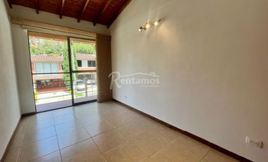 casa en arriendo en cumbres. Cod A776609