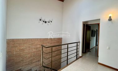 casa en arriendo en cumbres. Cod A776609