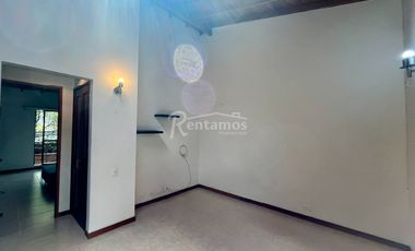 casa en arriendo en cumbres. Cod A776609