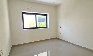 Casa en VENTA de 4 recamaras fracc Lomas Residencial