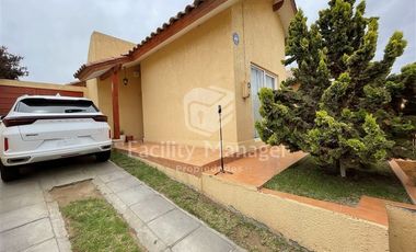 Casa en venta de 3 dorm. en La Herradura Oriente, Coquimbo