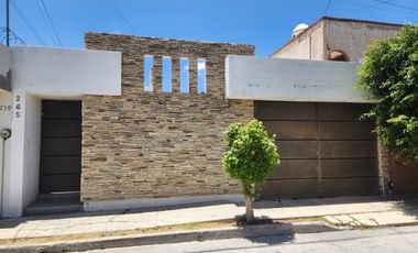 Casa en Venta Col. Del Valle