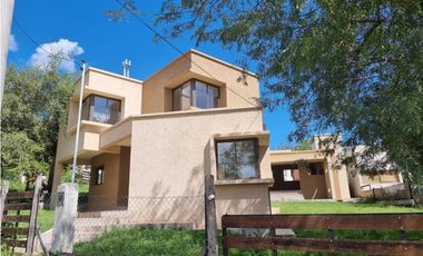 IMPERDIBLE, HERMOSA CASA  A ESTRENAR EN TANTI  A LA VENTA