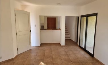 IMPERDIBLE, HERMOSA CASA  A ESTRENAR EN TANTI  A LA VENTA