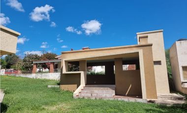 IMPERDIBLE, HERMOSA CASA  A ESTRENAR EN TANTI  A LA VENTA