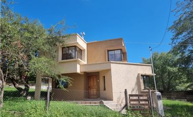 IMPERDIBLE, HERMOSA CASA  A ESTRENAR EN TANTI  A LA VENTA