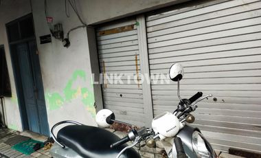 Rumah dengan Lokasi Sangat Strategis di Menur Dekat Poltekes Surabaya