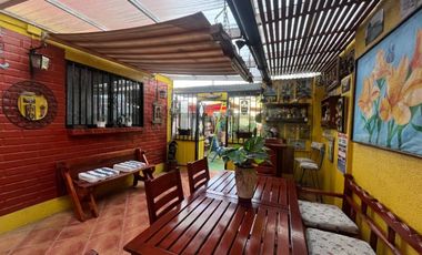Se Vende Casa Recoleta, cercano a Regimiento Buin