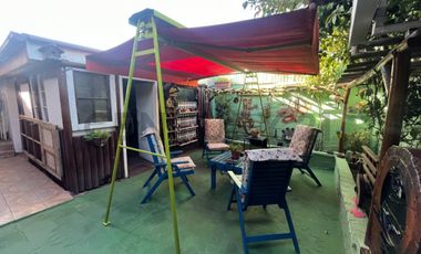 Se Vende Casa Recoleta, cercano a Regimiento Buin