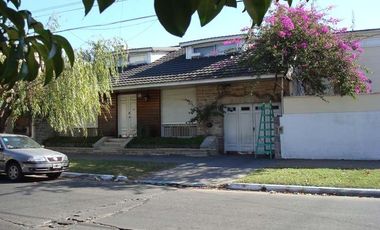 Casa en venta en Quilmes, Bernal Oeste