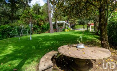 Casa en Venta en Saint Moritz Huitzilac Morelos en Zona Boscosa