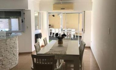 VENTA CASA 4 AMBIENTES RAMOS MEJIA