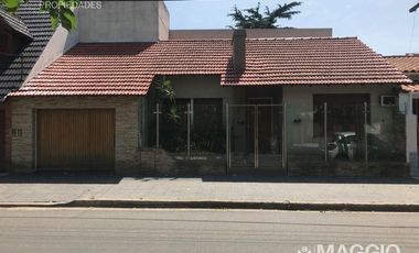 VENTA CASA 4 AMBIENTES RAMOS MEJIA