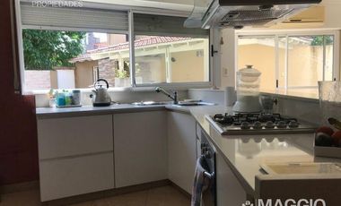 VENTA CASA 4 AMBIENTES RAMOS MEJIA