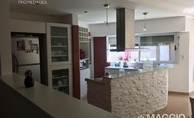 VENTA CASA 4 AMBIENTES RAMOS MEJIA