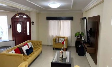 Venta de casa en Villa Club, cerca a la Aurora, via Puntilla Samborondón