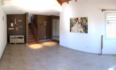 Quinta 5 Ambientes En Venta - La Reja, Moreno