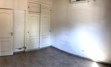 Quinta 5 Ambientes En Venta - La Reja, Moreno