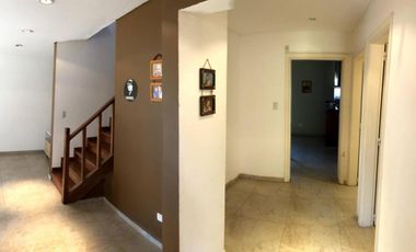 Quinta 5 Ambientes En Venta - La Reja, Moreno