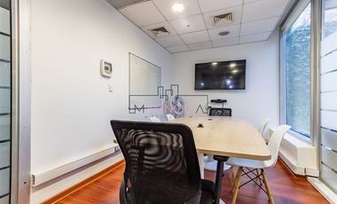 Espaciosa y Cómoda oficina en venta en Barrio El Golf