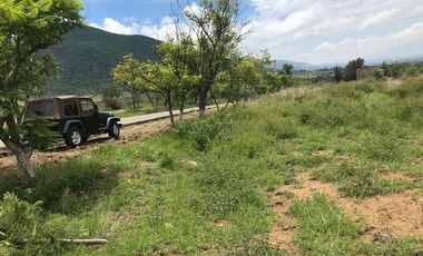 Precioso terreno a orilla de carretera a unos pasos de las presas de Huayapam