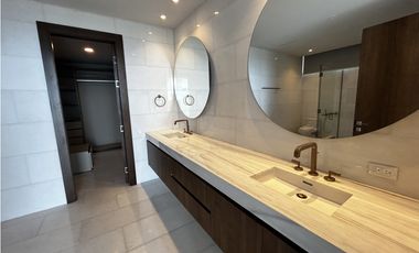 Alquiler apartamento en Paitilla frente al mar (LM)
