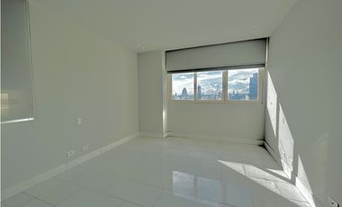 Alquiler apartamento en Paitilla frente al mar (LM)